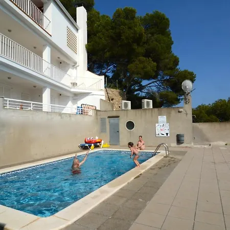 Treputxell 1-2 Apartman